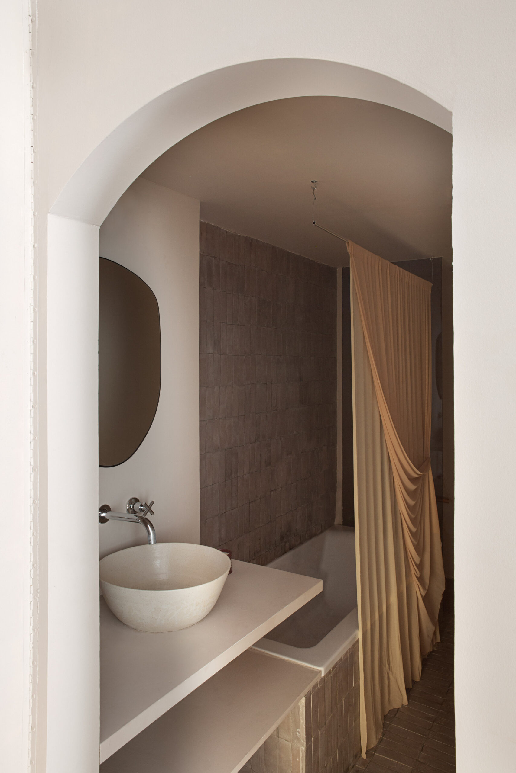 Olivar House