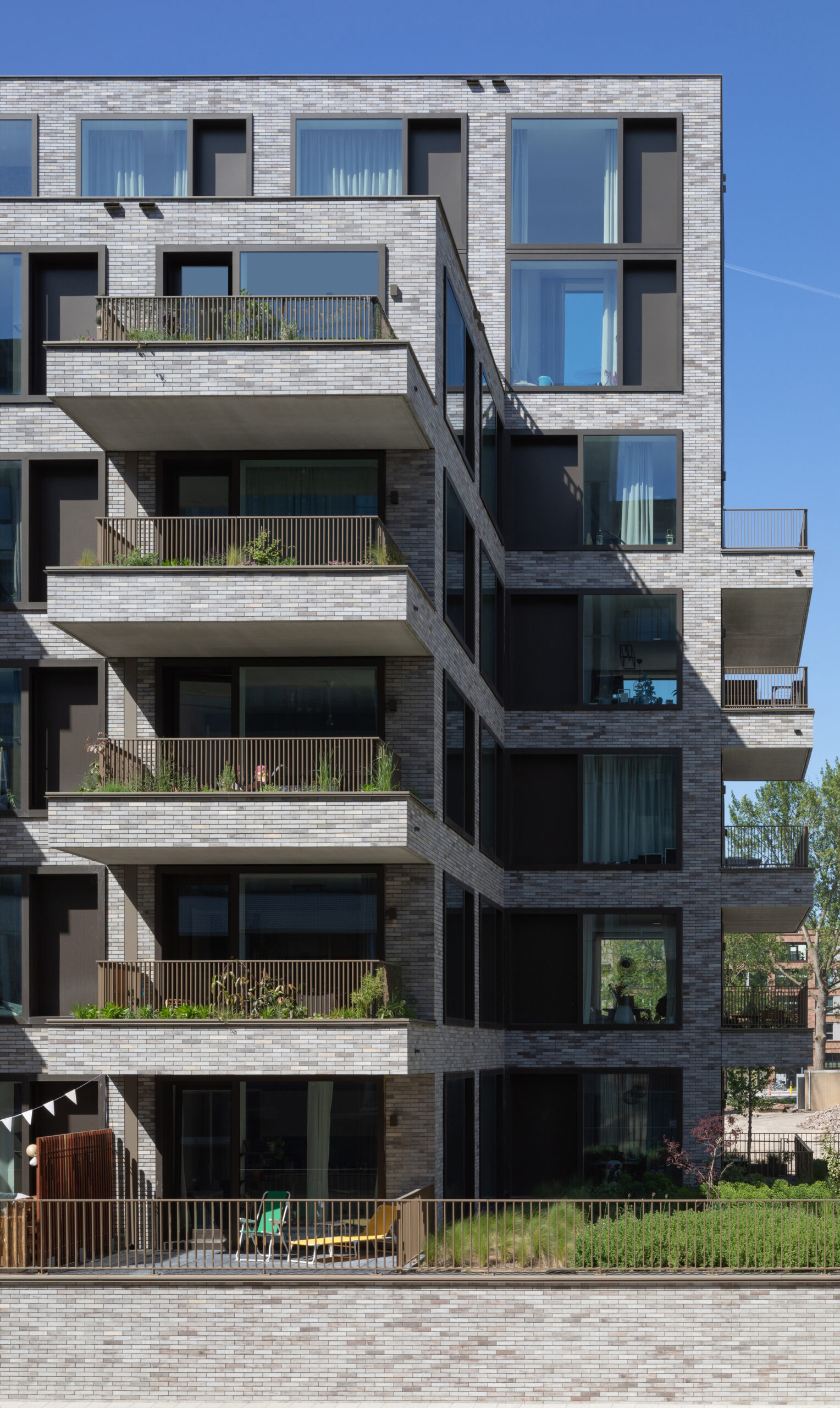 Mannoury Apartments