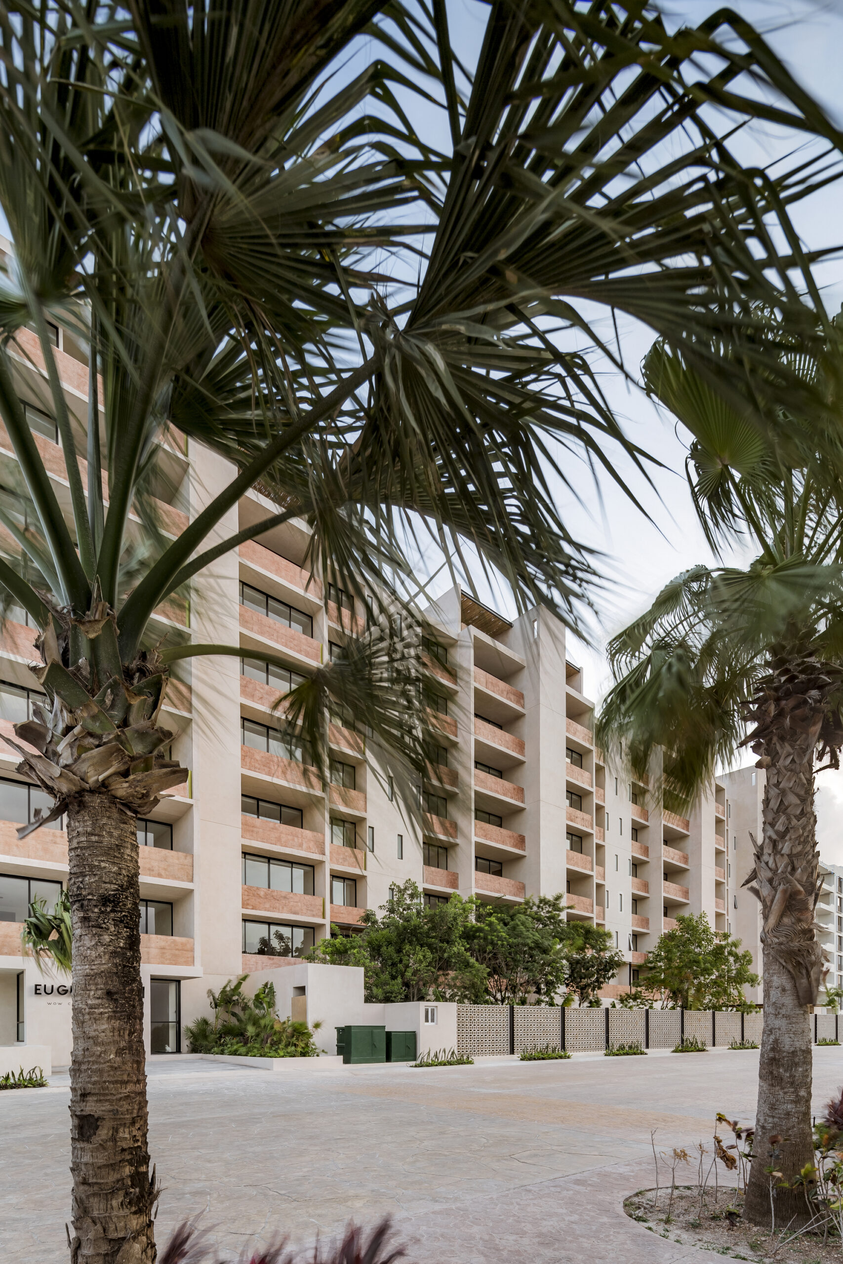 Eugenia Wow Condos