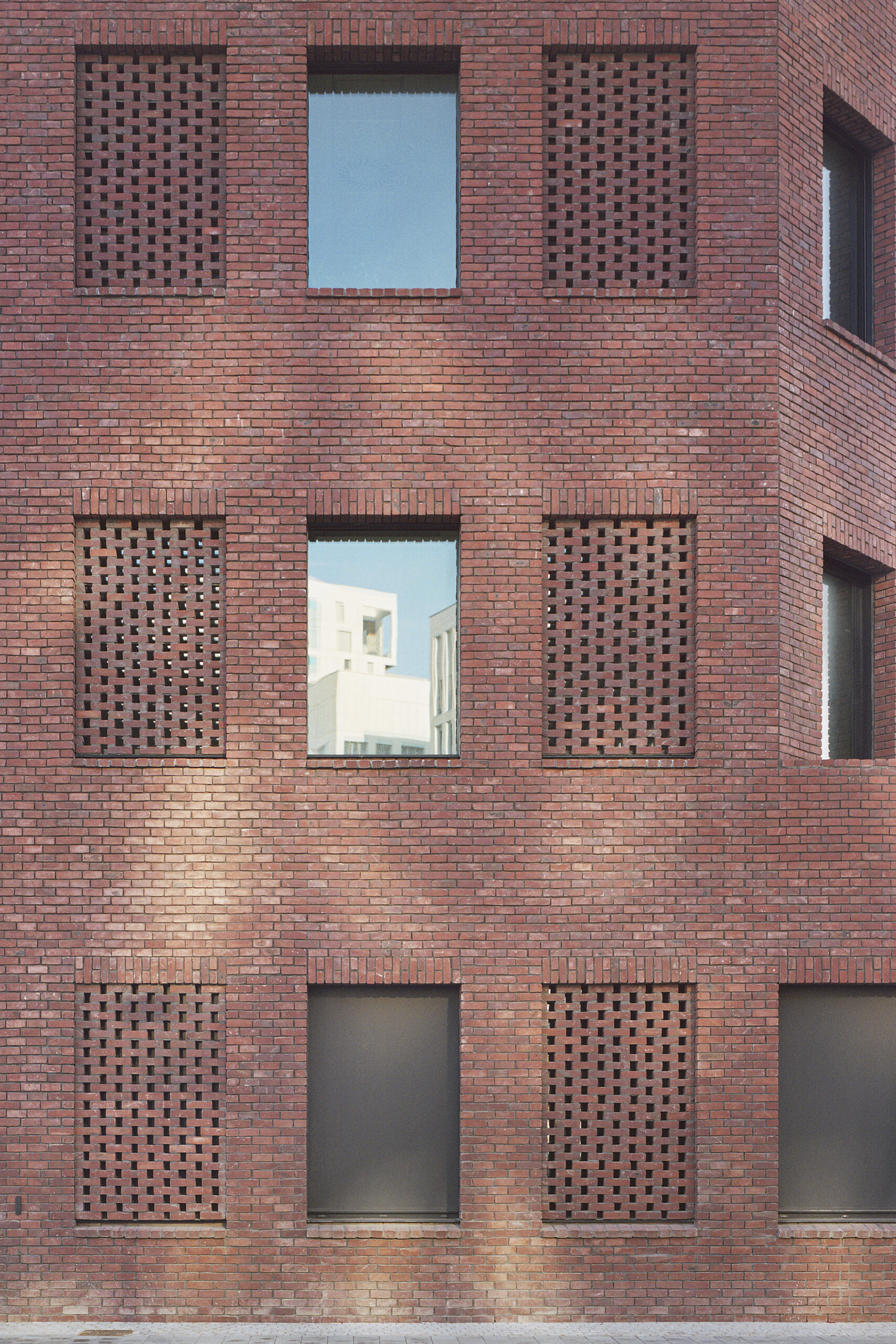 © Charles Bouchaib10