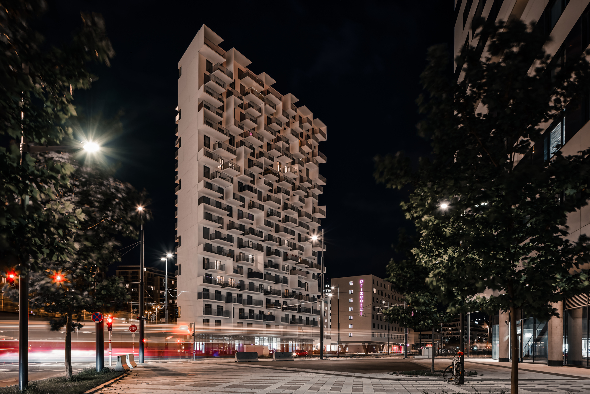The Metropolitan Apartments