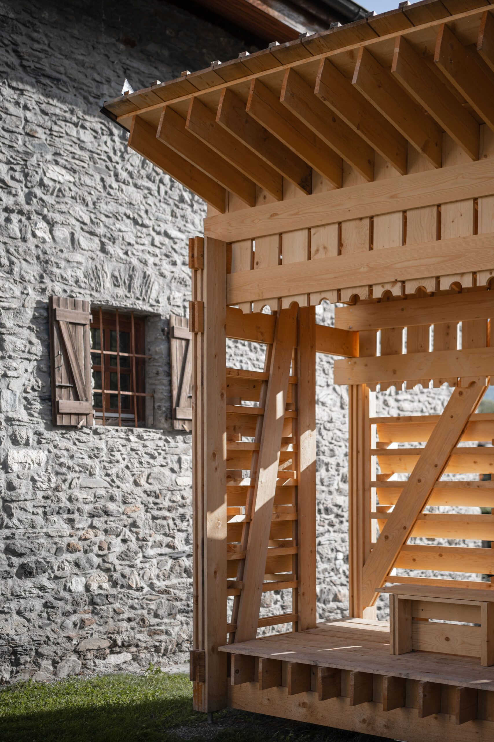 Les Planches Installation Building Element