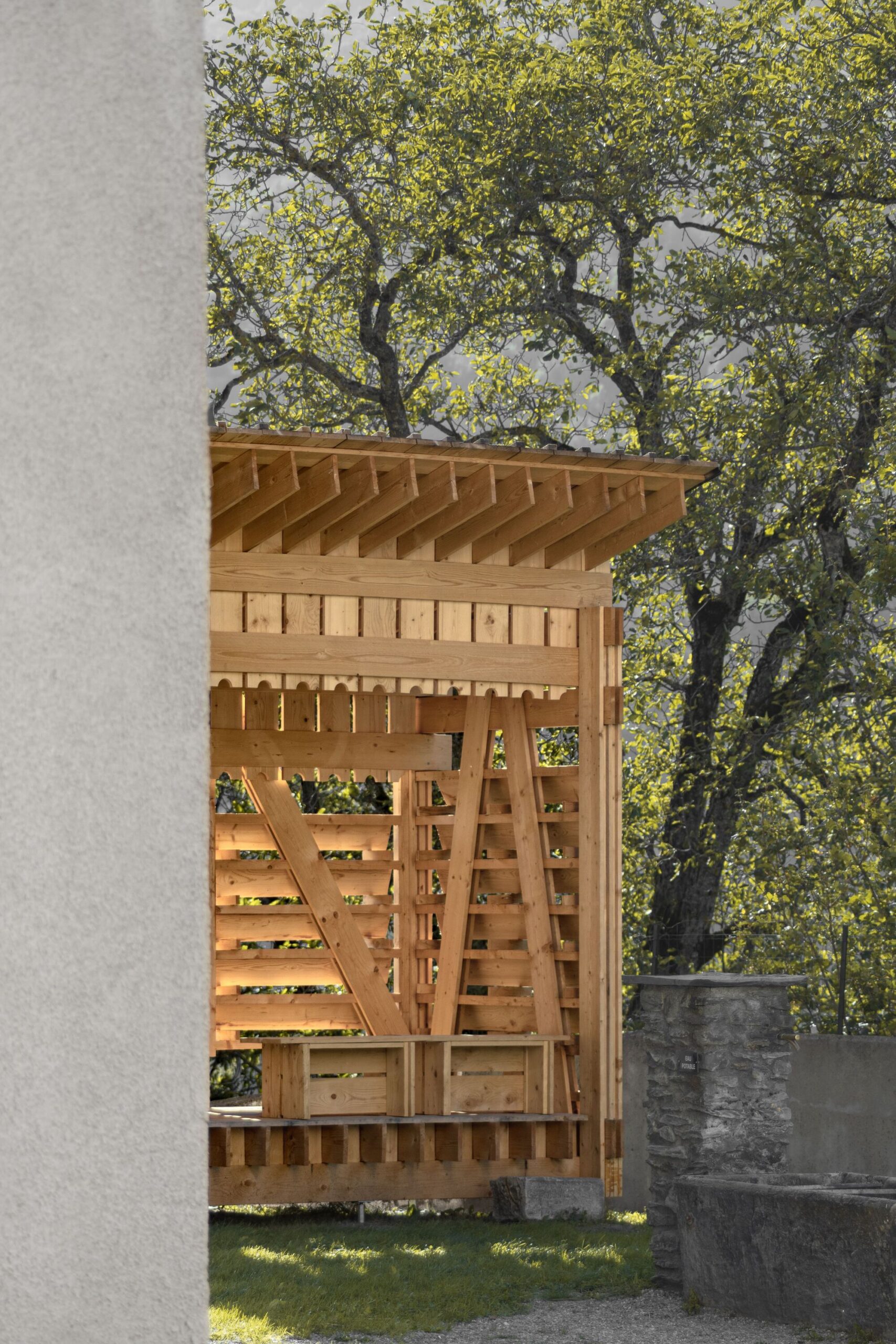 Les Planches Installation Building Element