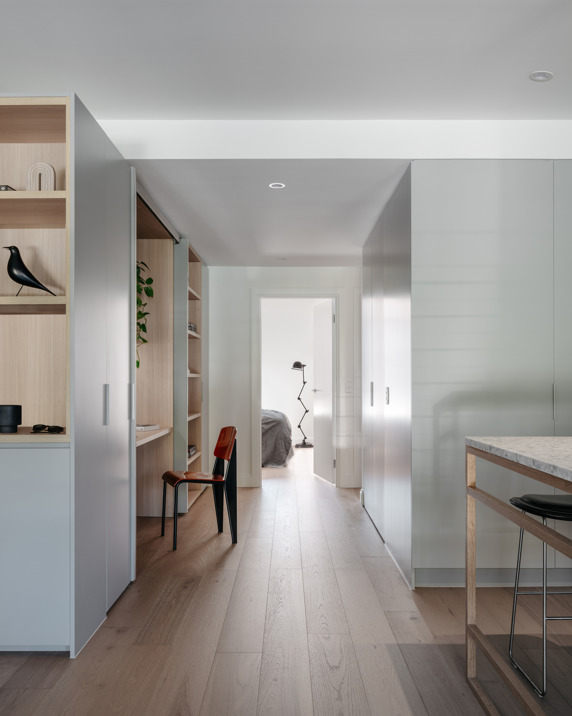Carlton Apartment