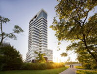 ZIPPER RKM 740 Tower