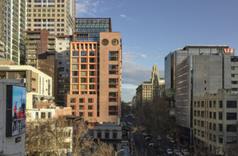 Melbourne Place