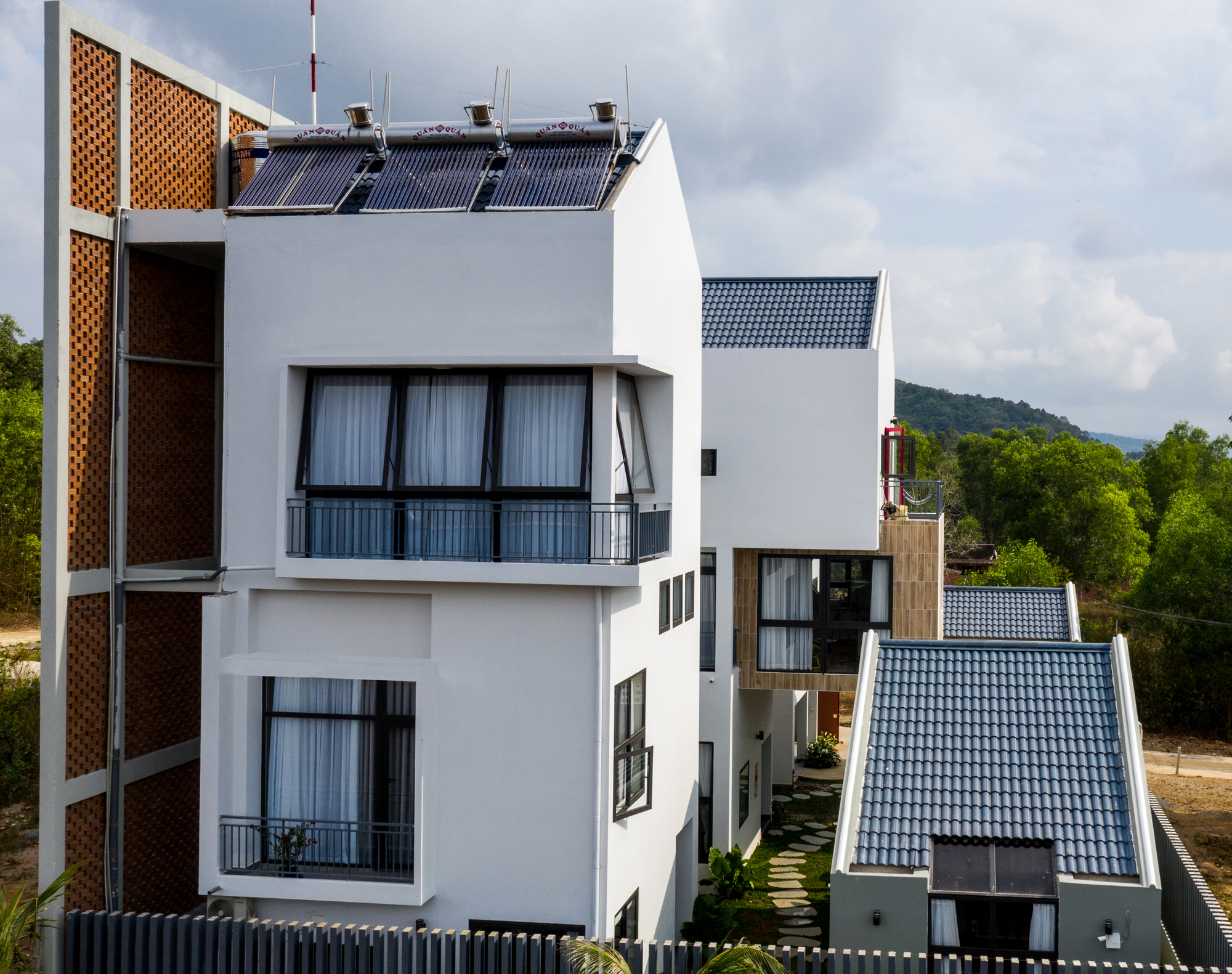 Michelia Apartments