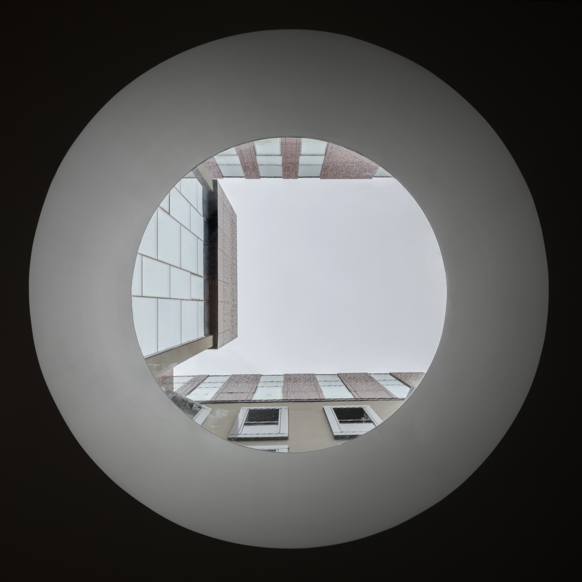 Sovremennik Residential Building Extension