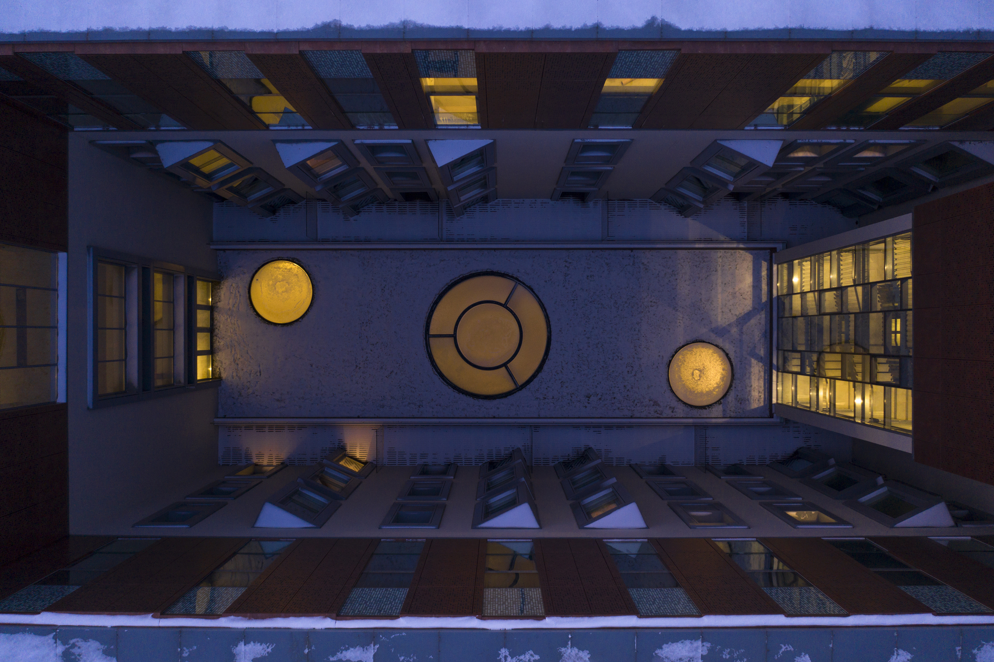 Sovremennik Residential Building Extension