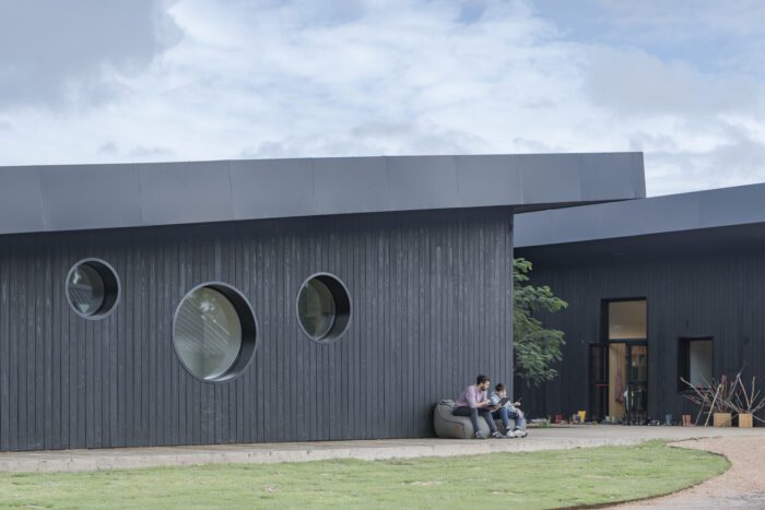 The Garzón School