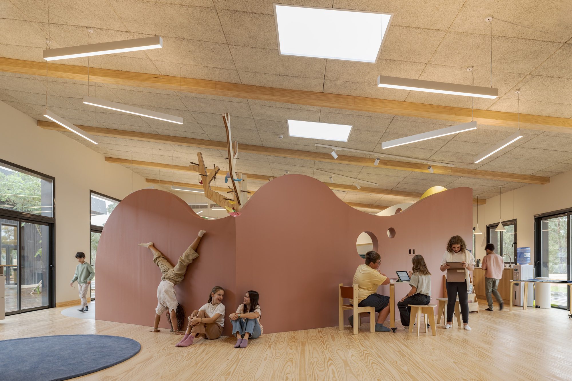 The Garzón School
