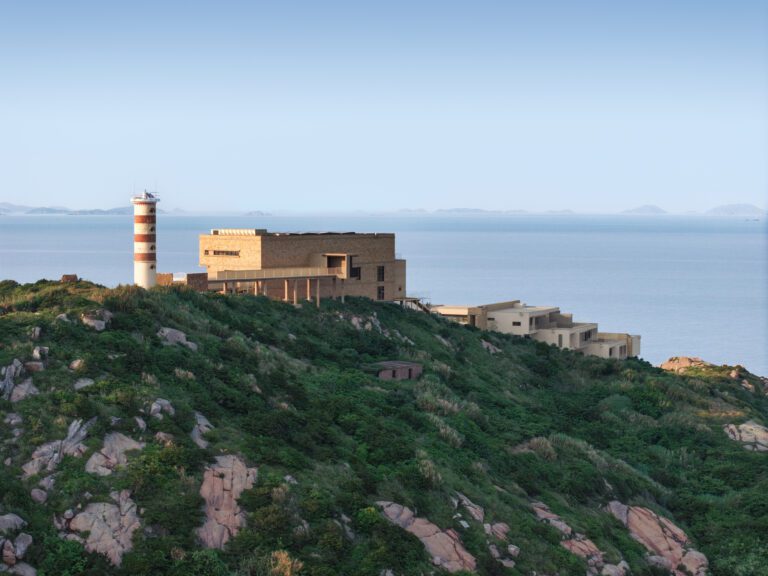 Lost Villa Huanglong Island Lighthouse Hotel | WJ STUDIO