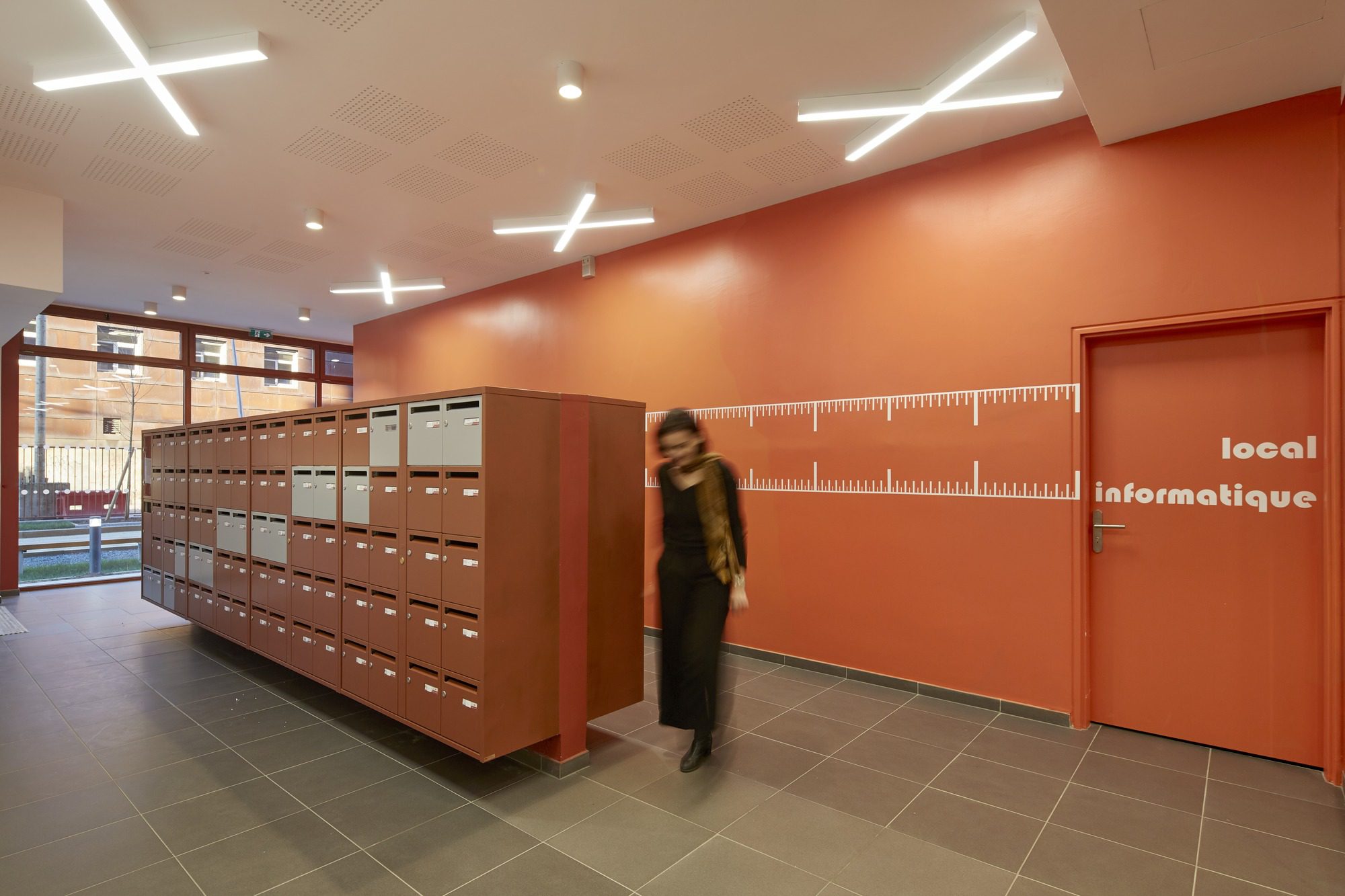 2en1 Students Halls