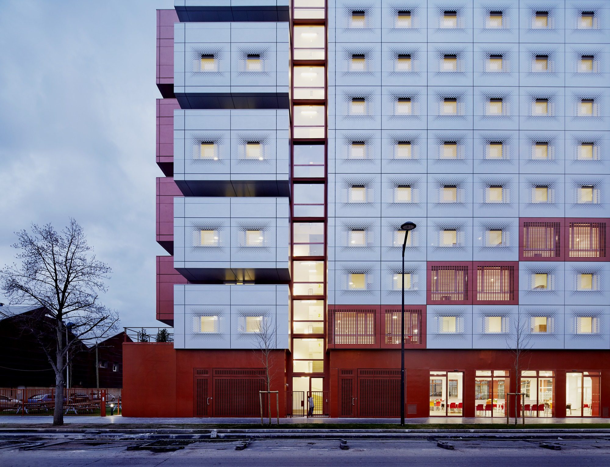 2en1 Students Halls