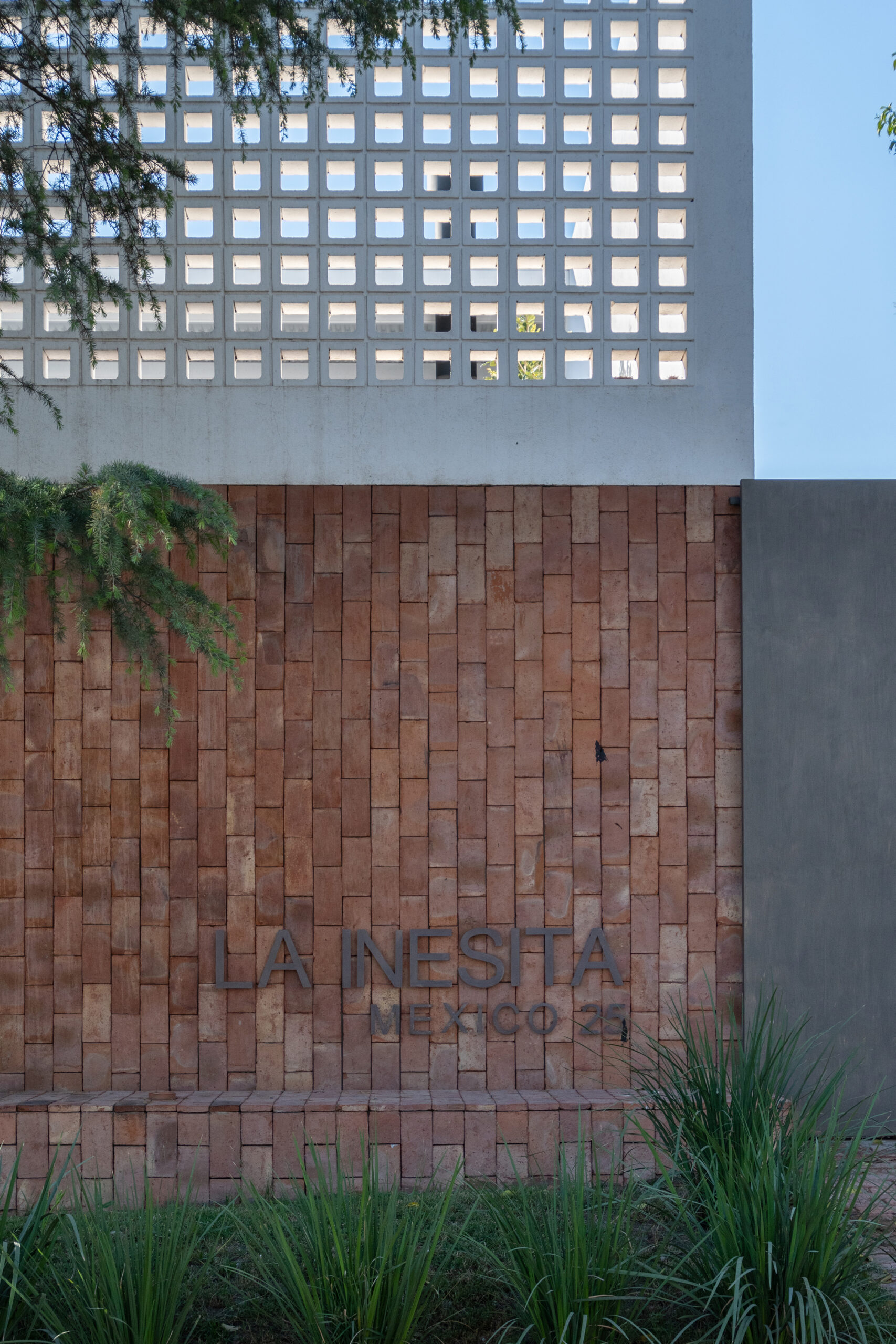 La Inesita Housing
