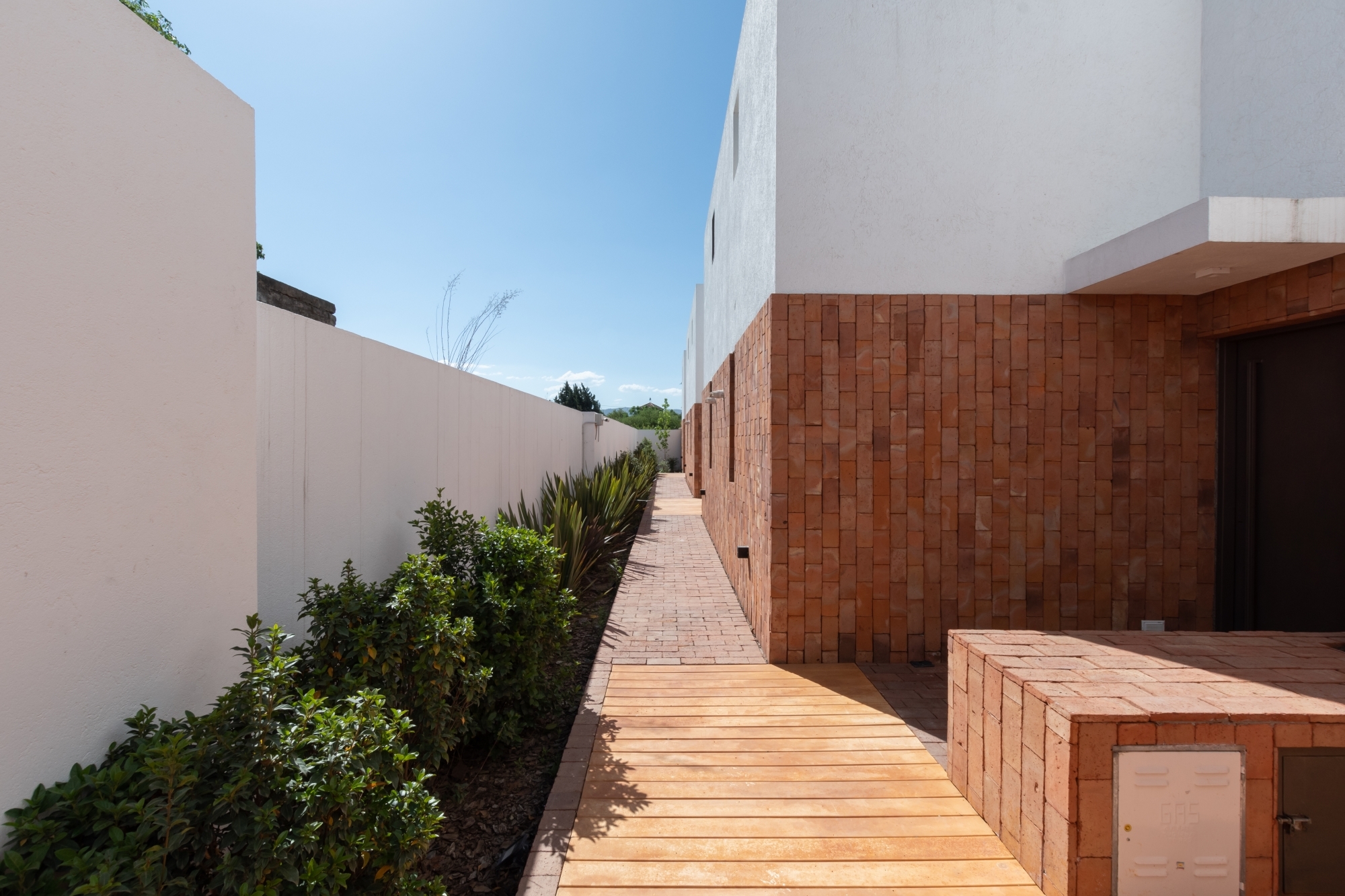La Inesita Housing