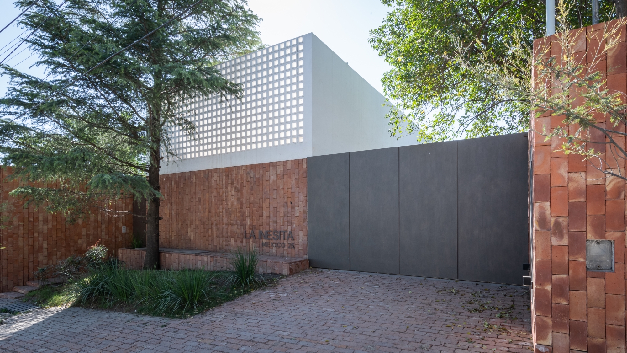 La Inesita Housing