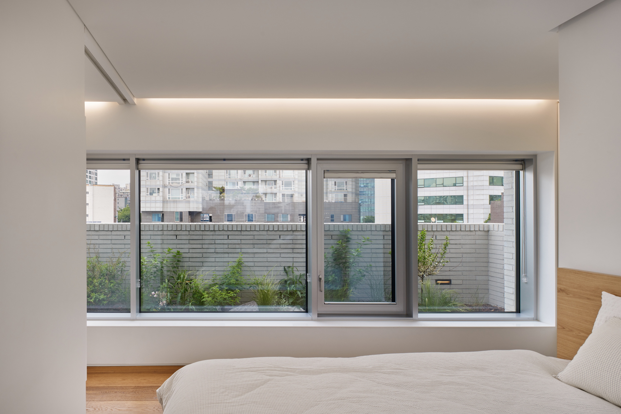 T Roof Commercial and Residential Building