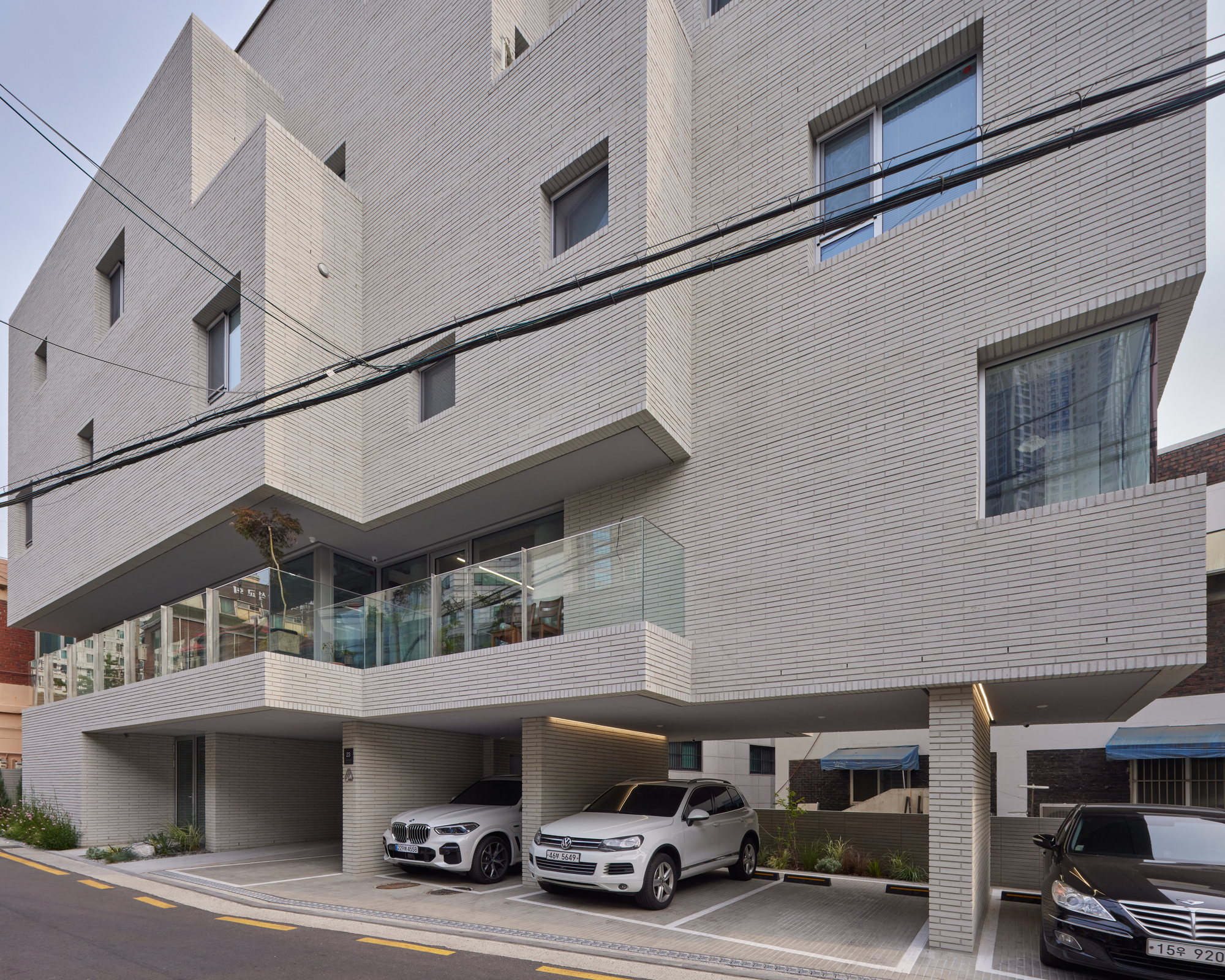 T Roof Commercial and Residential Building