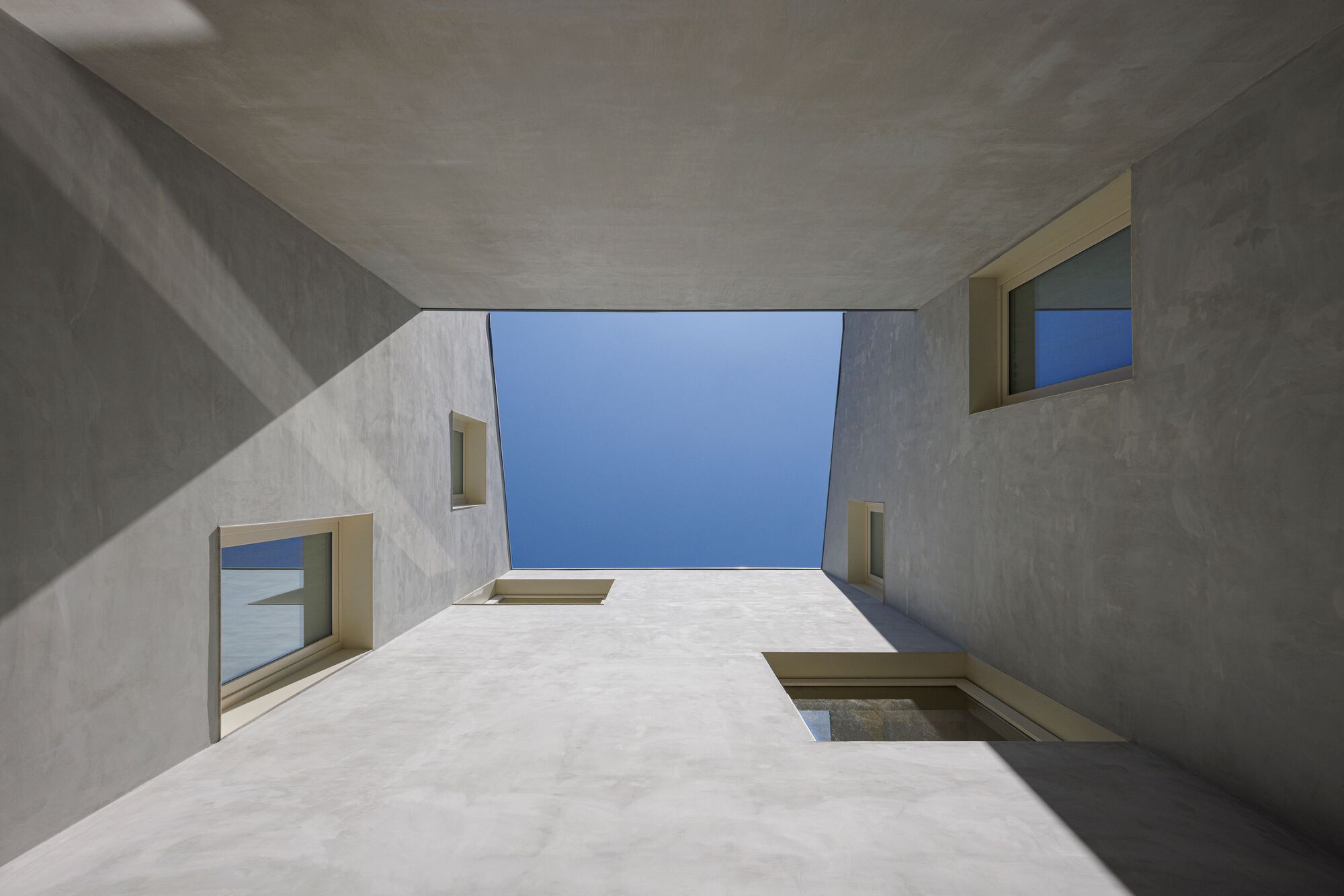 Villa Theatro Apartment Building