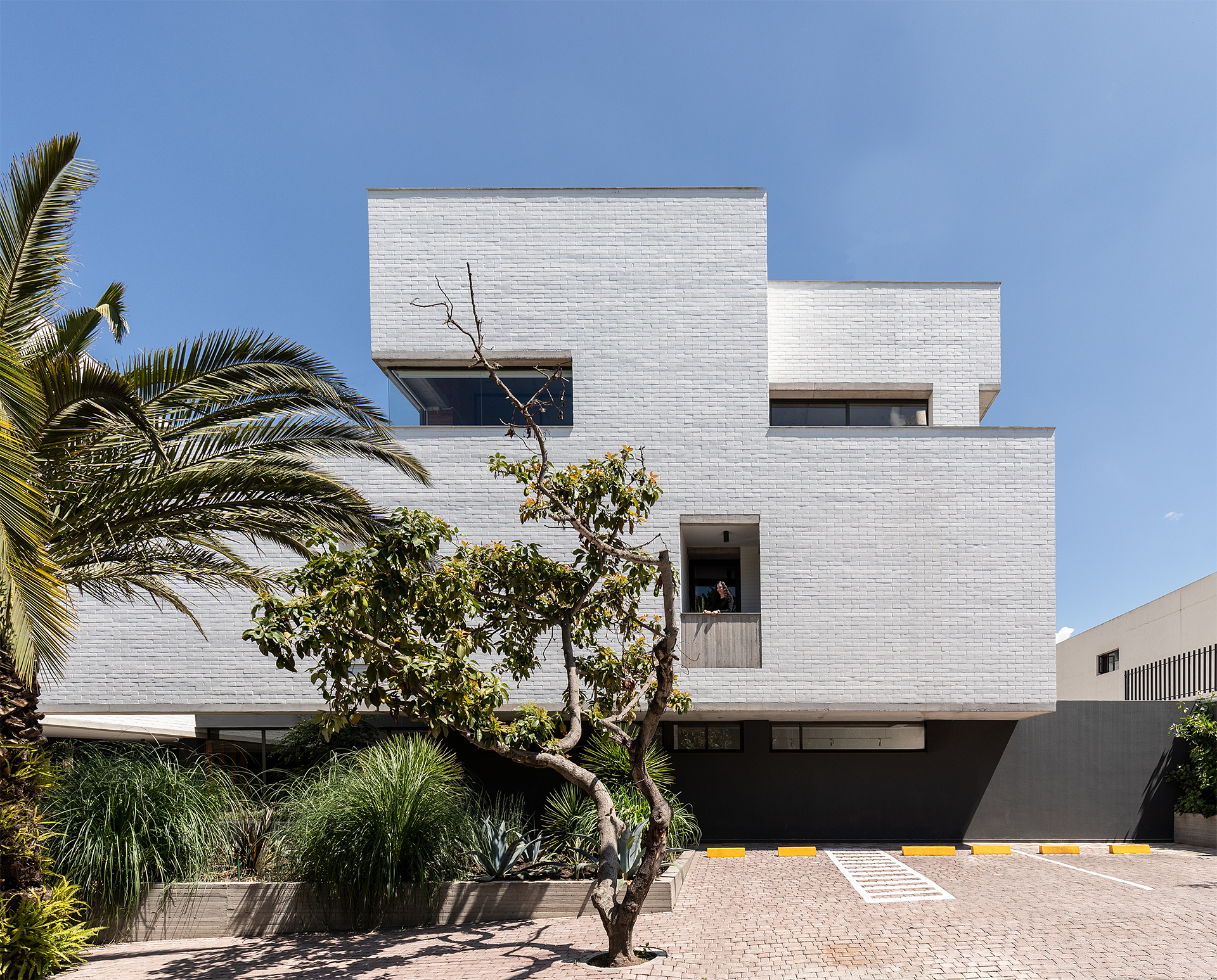 Natura Building