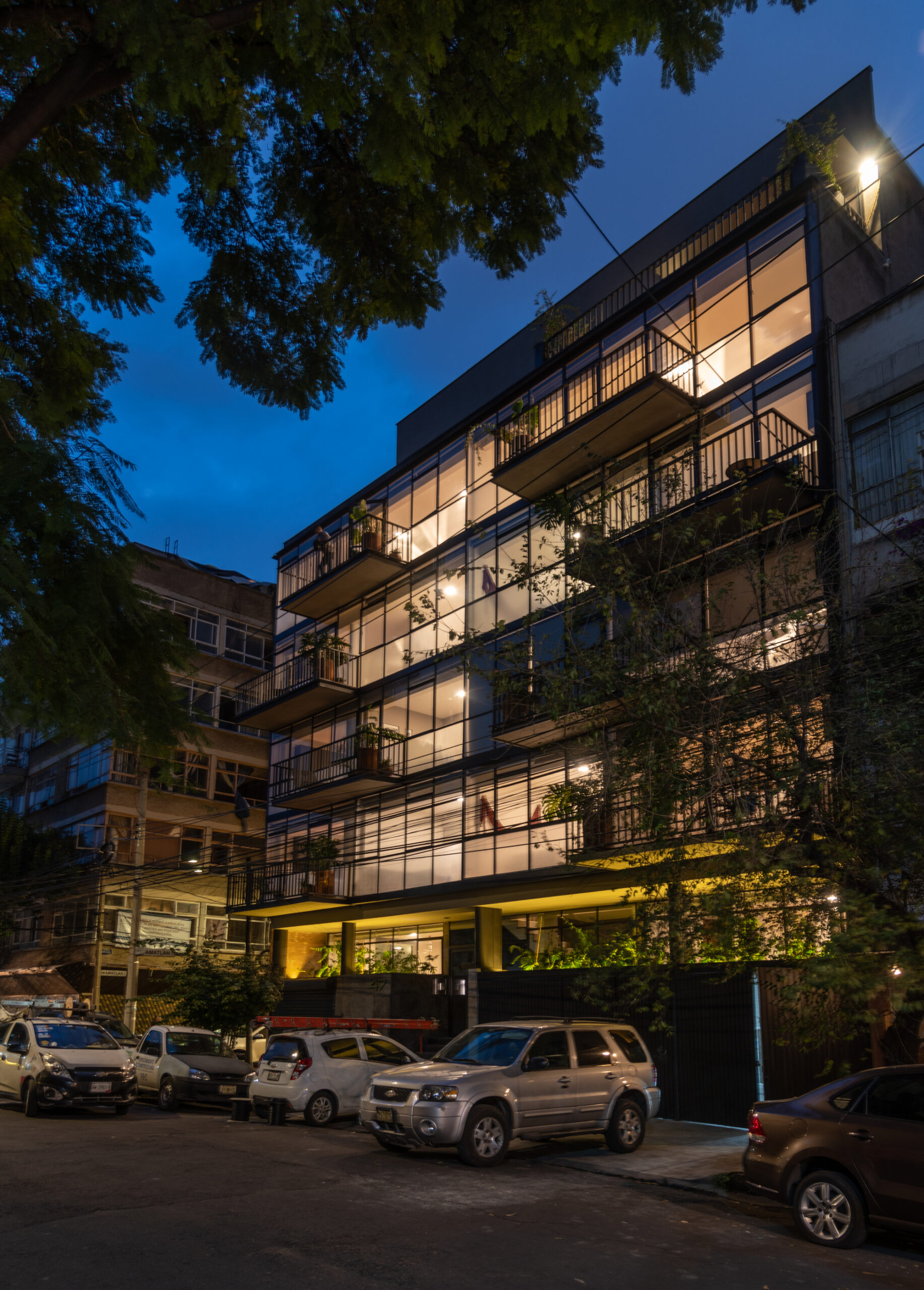 MO47 Building
