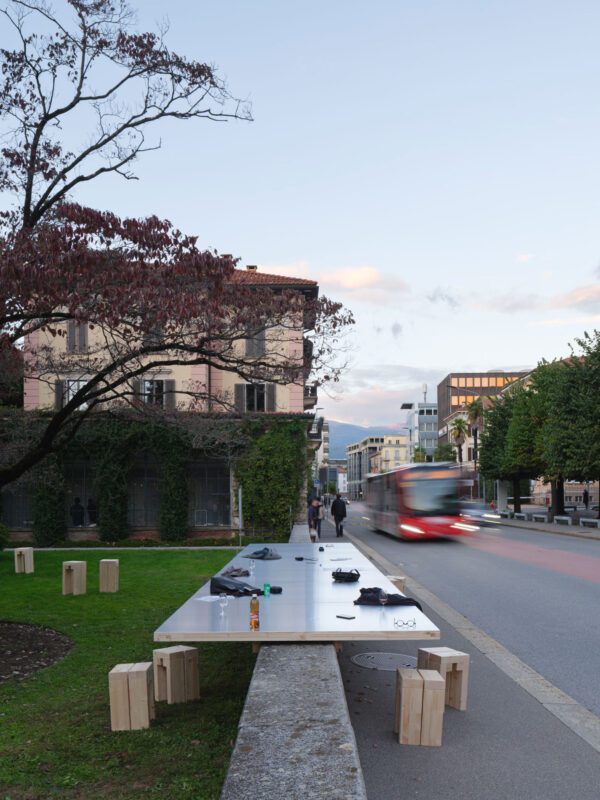Installation Border-Crossing