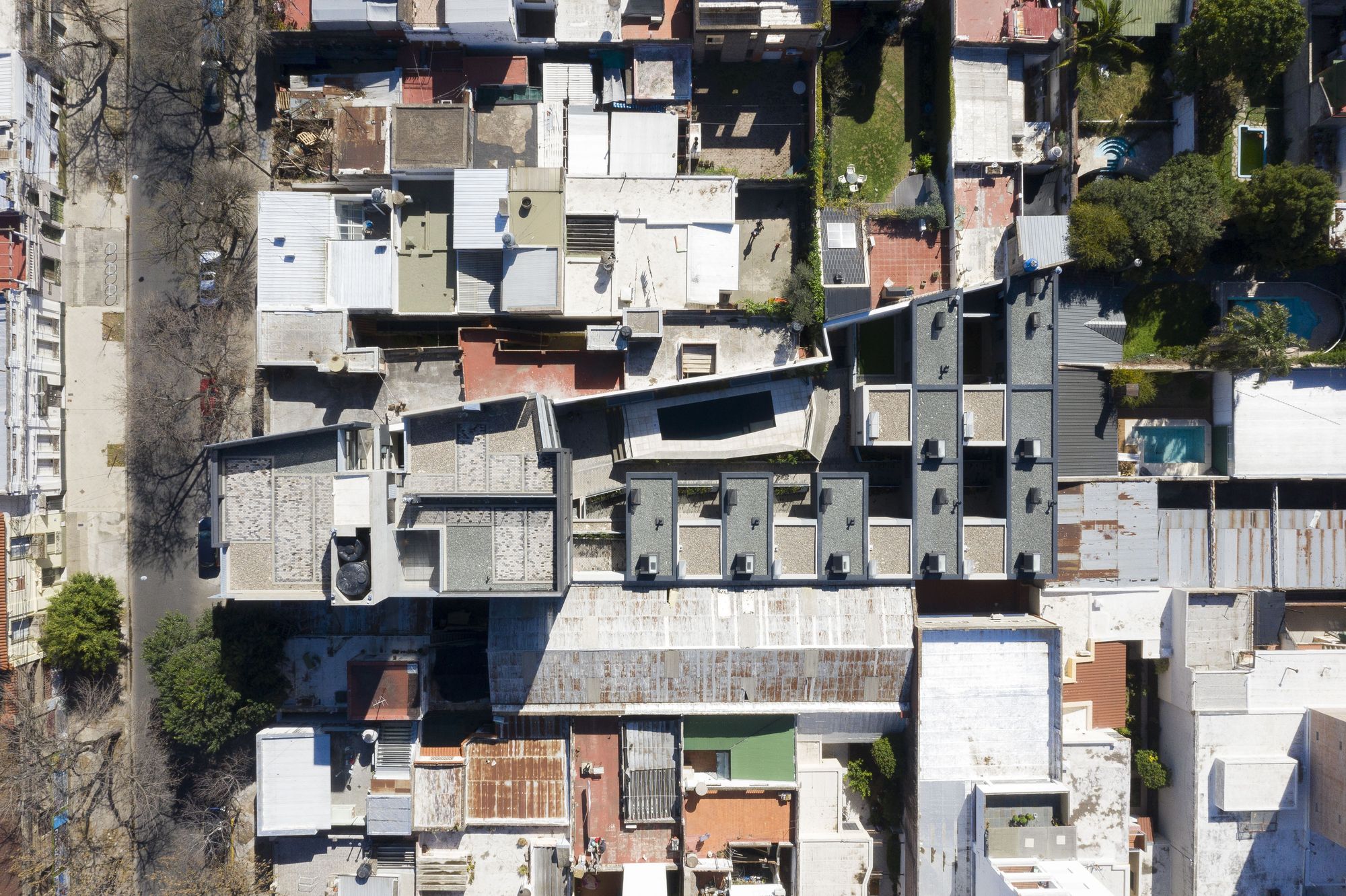 Pichincha Hybrid Housing Complex
