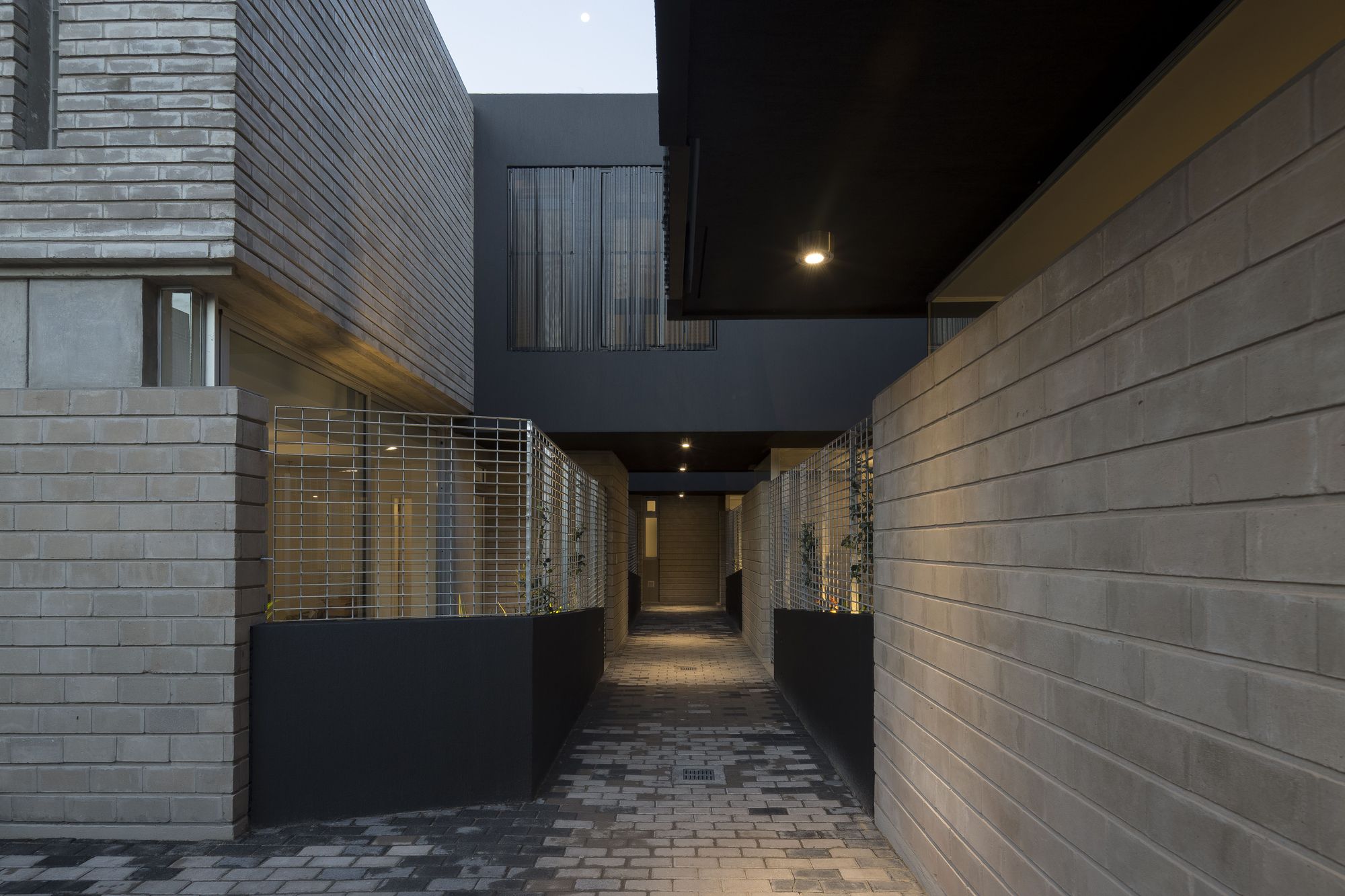 Pichincha Hybrid Housing Complex