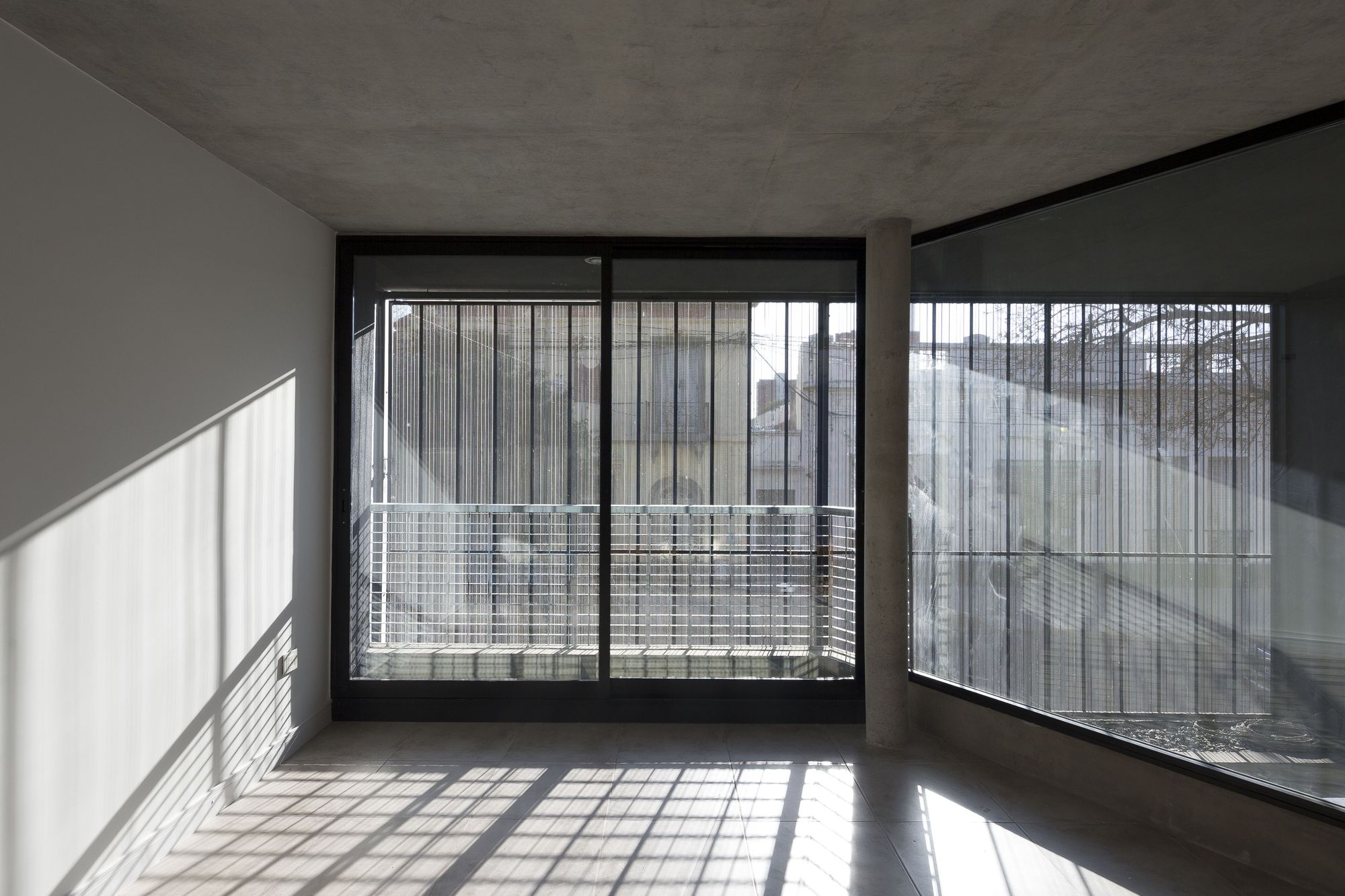 Pichincha Hybrid Housing Complex