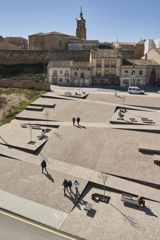 Zarrón Square