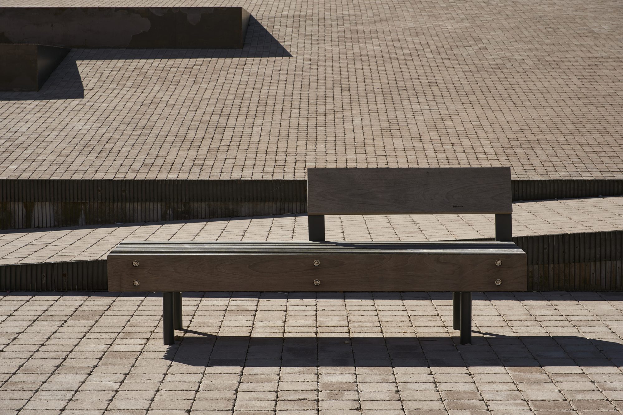 Zarrón Square