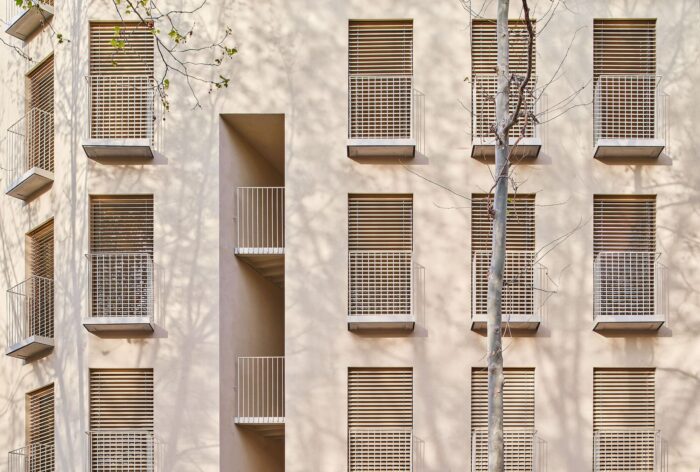 Llacuna Building