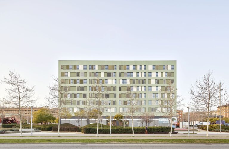Caracol Building | Estudio Herreros + MIM-A
