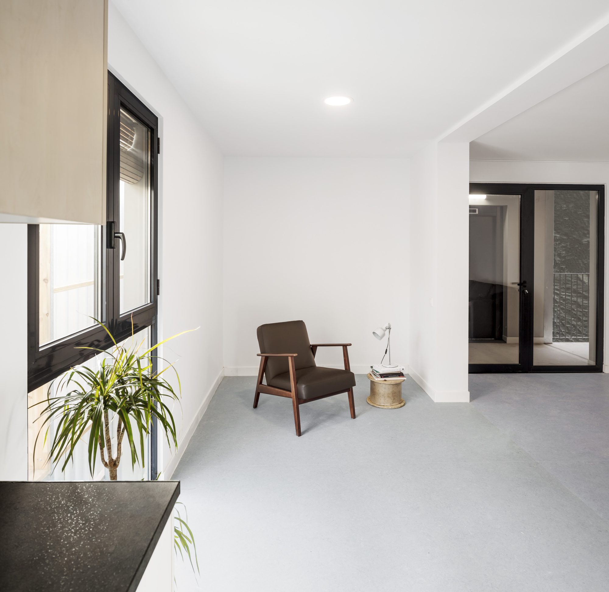 Aprop Ciutat Vella Emergency Housing