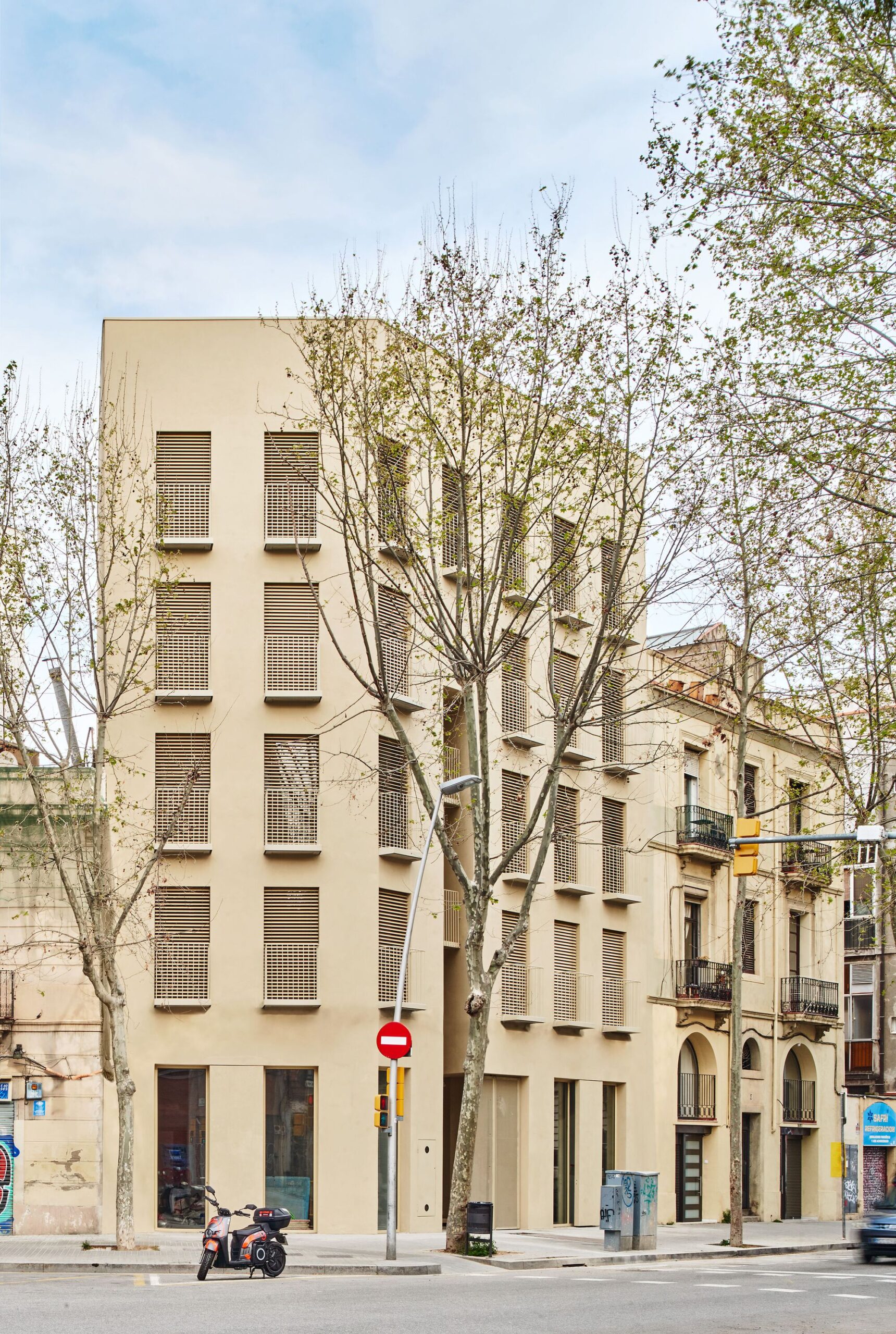Llacuna Building
