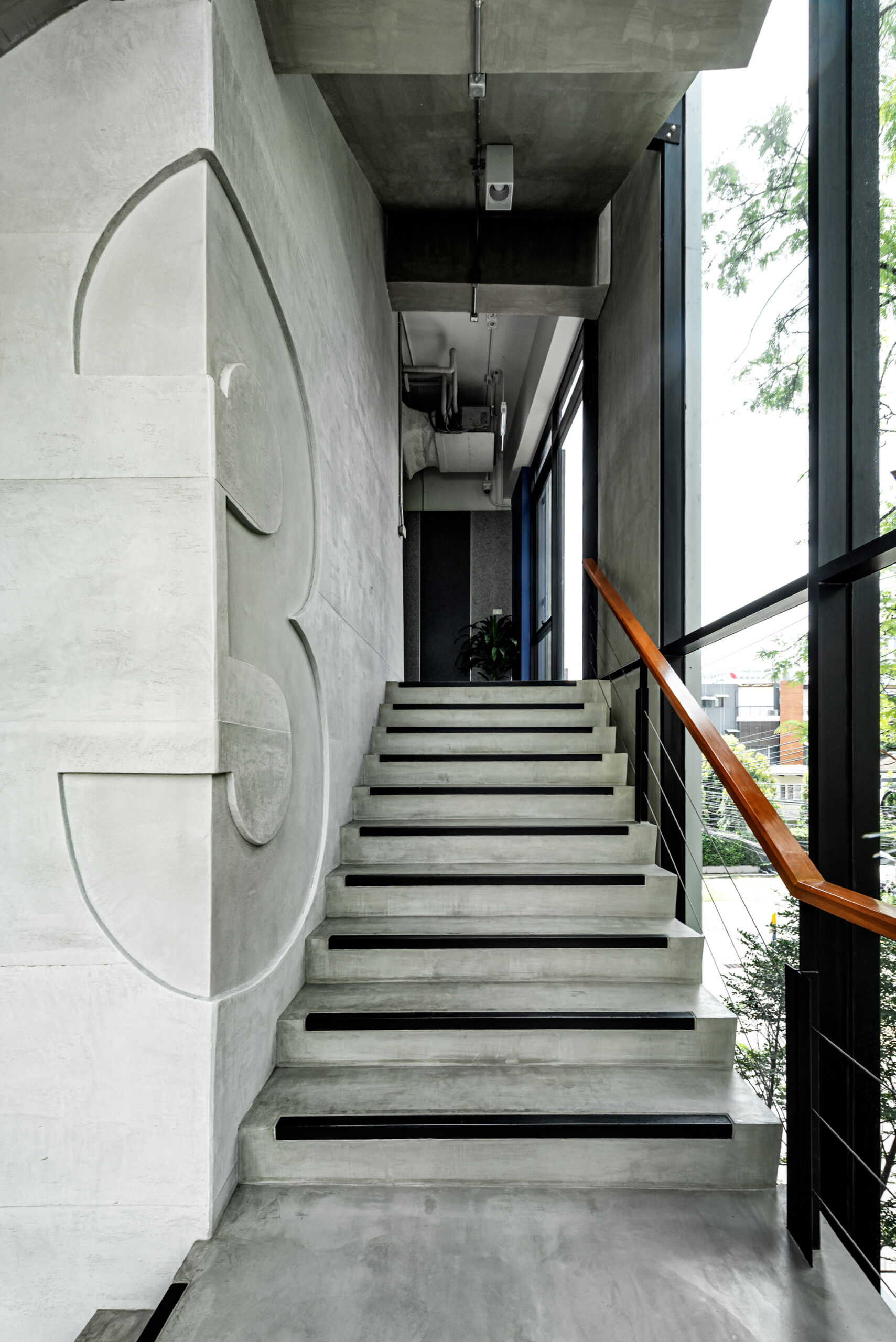 District 8 Home & Office