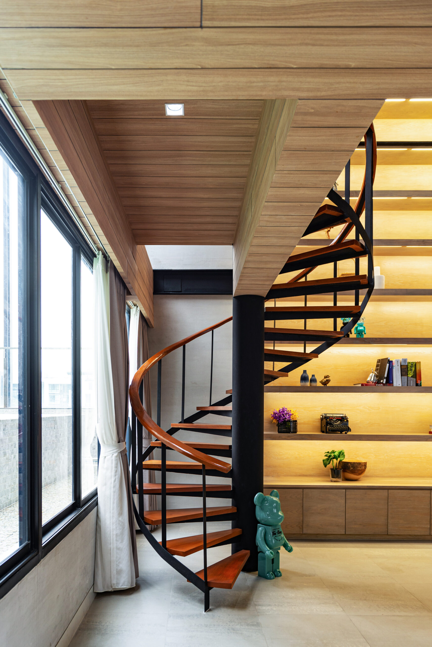 District 8 Home & Office