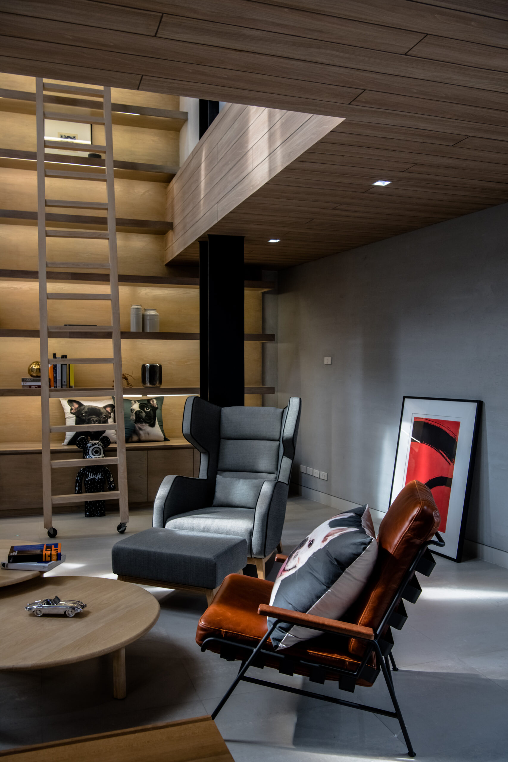 District 8 Home & Office