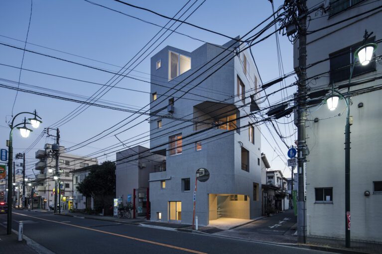 Apartment in Tokiwadai | MMAAA