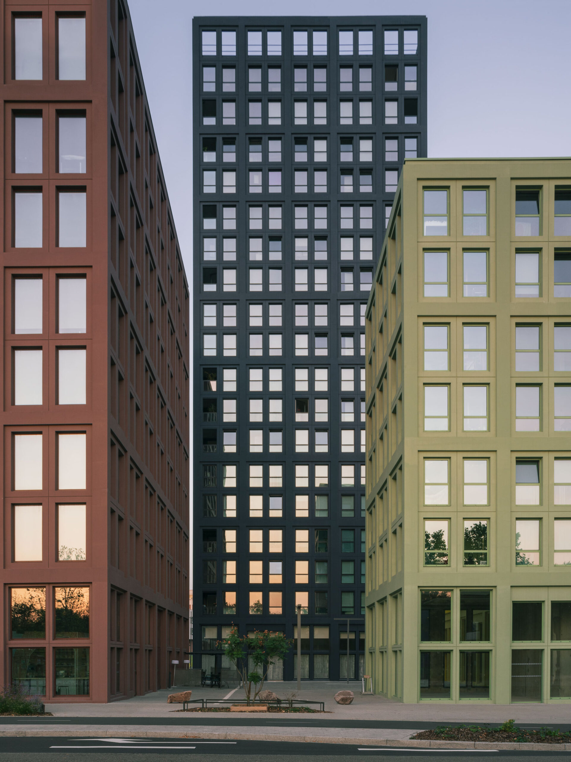 NOLISTRA Housing