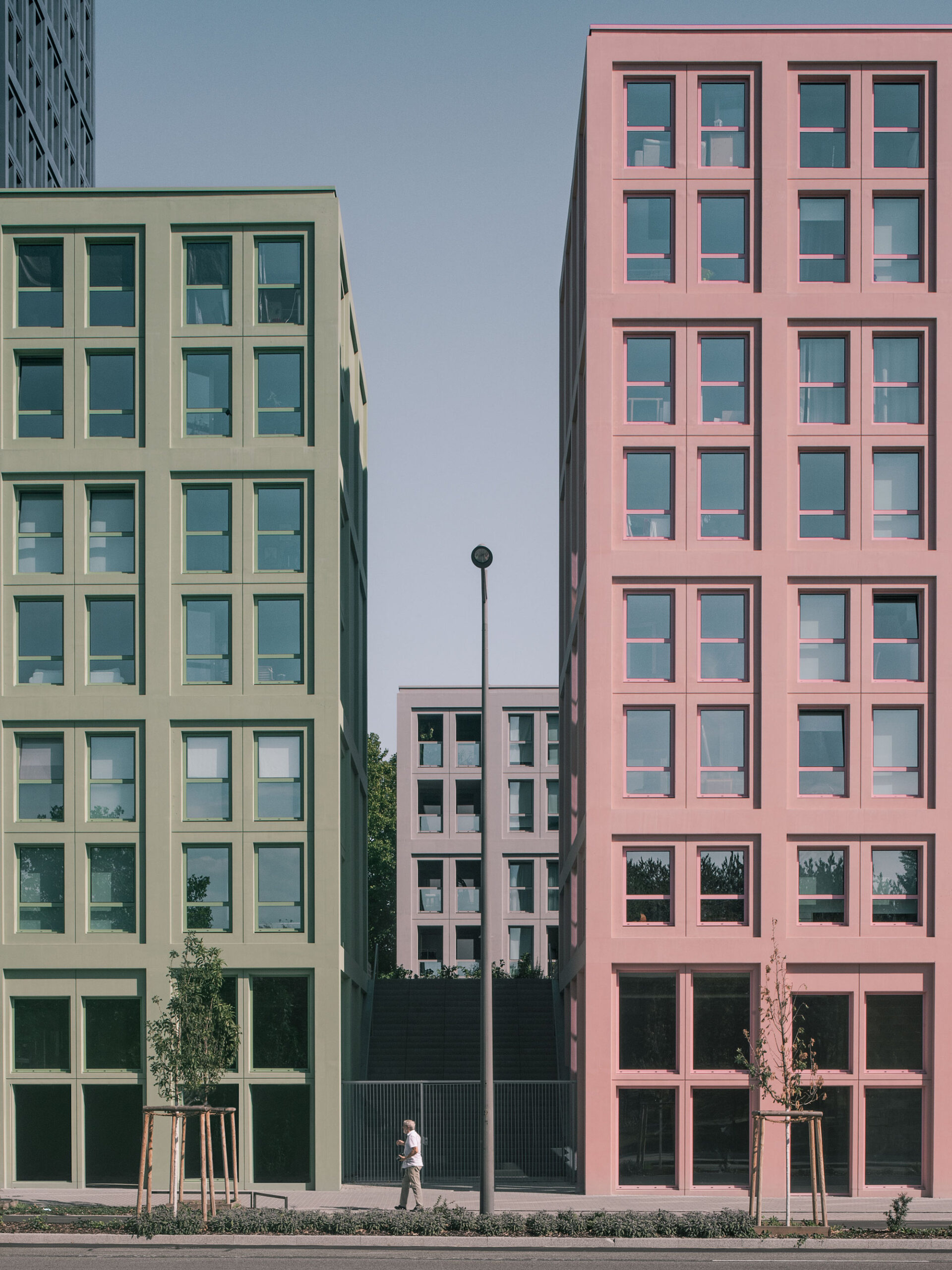 NOLISTRA Housing
