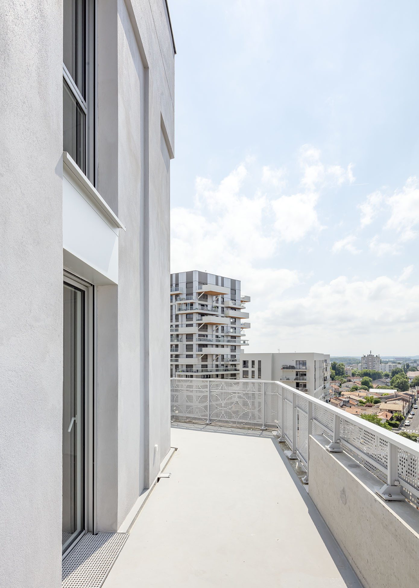 77 Housing Units
