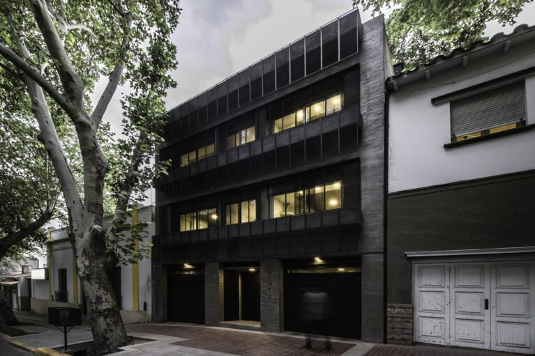 DCA Building | ONA - Oficina Nómada de Arquitectura + P. arquitectura I Paula Sanchez Abraham I