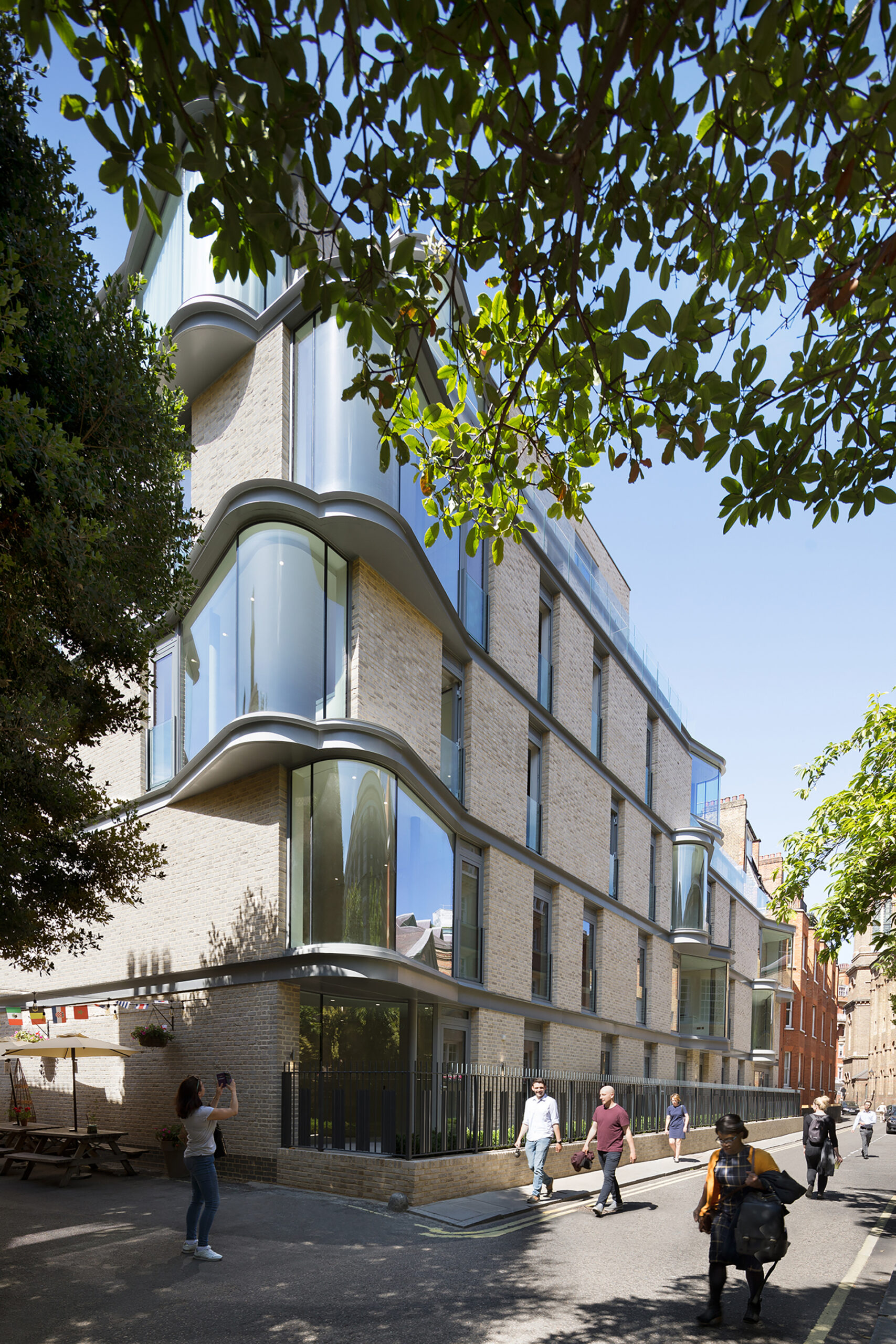 IV Castel Lane Apartments