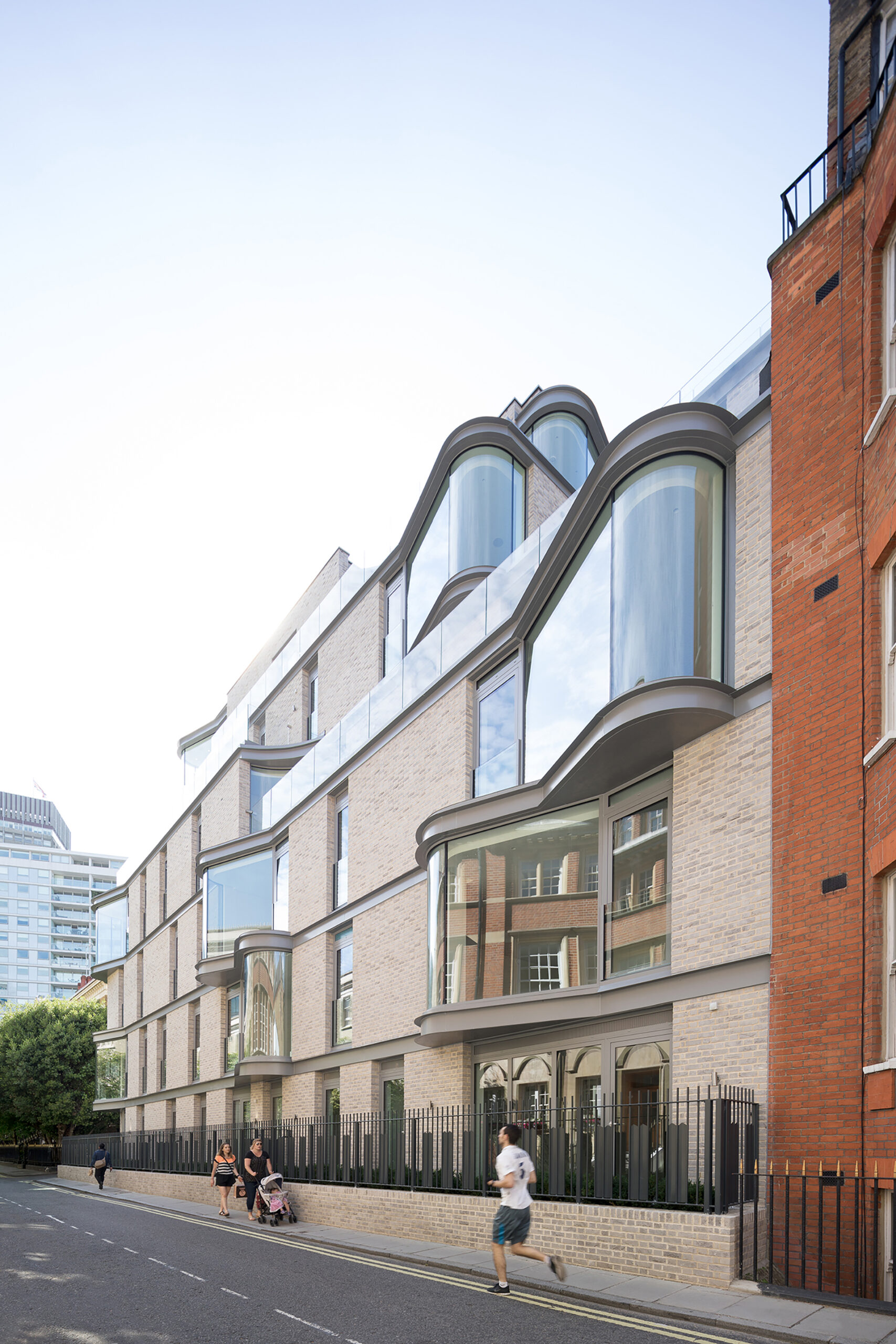 IV Castel Lane Apartments