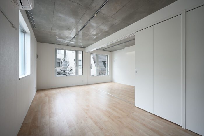 © Nacasa & Partners Inc.4