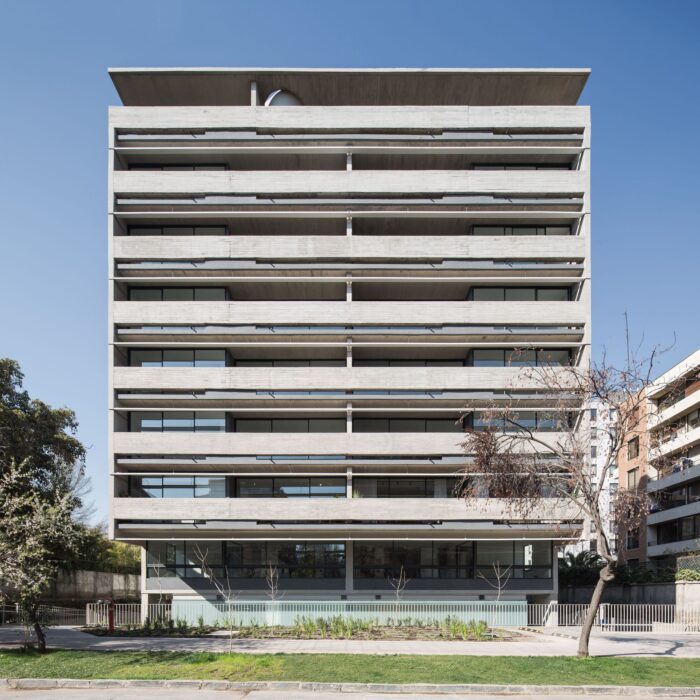RDR 30 Apartment Building