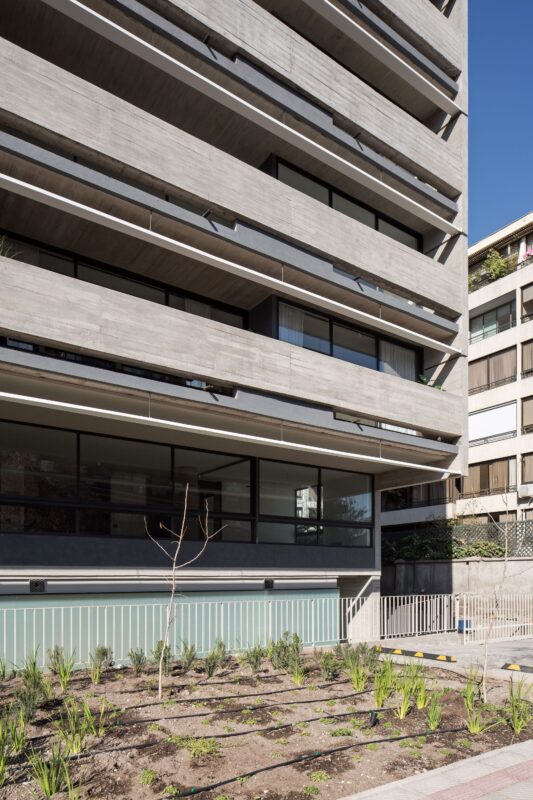 RDR 30 Apartment Building