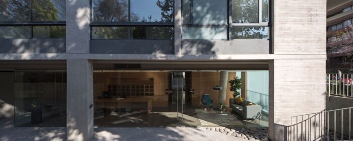 RDR 30 Apartment Building